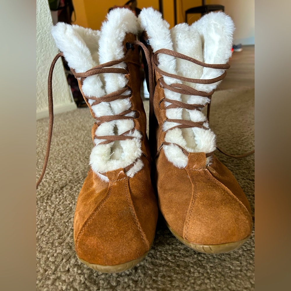 Fuzzy Winter Boots